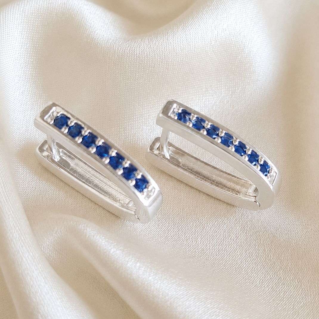Brinco Argola com Micro Zircônia