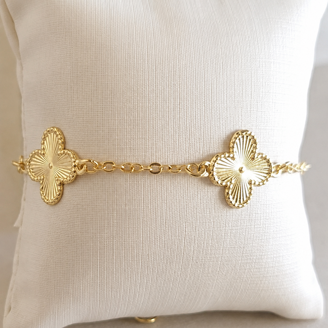 Pulseira Trevo Dourado