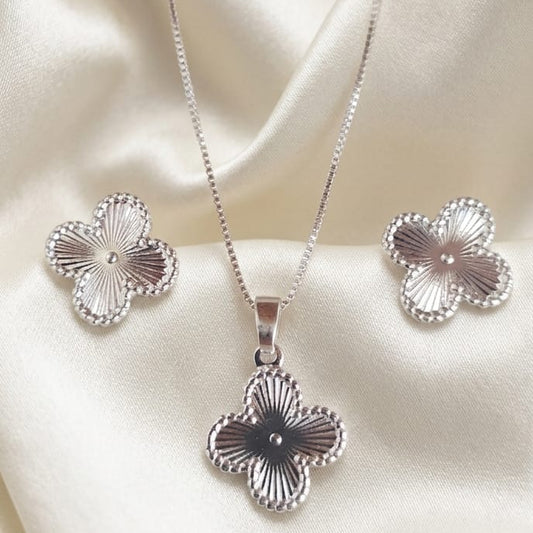 Conjunto Trevo Prata