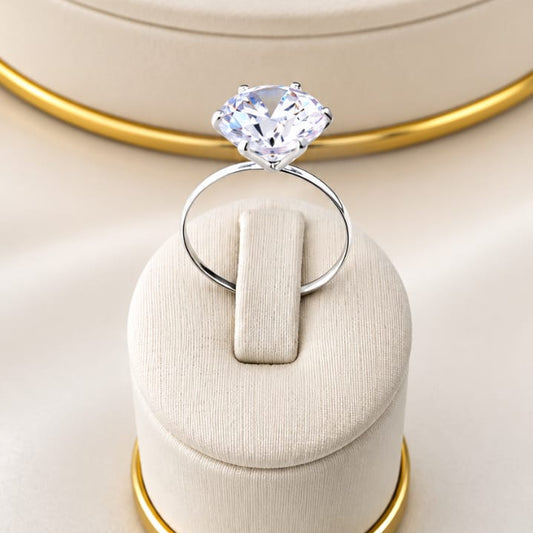 Anel com Pedra Cristal