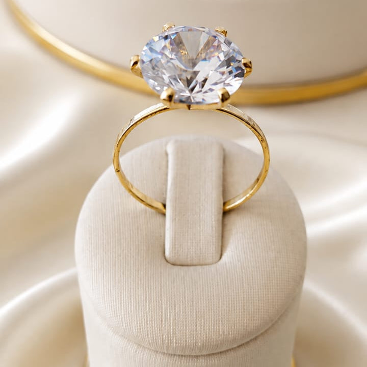 Anel com Pedra Cristal
